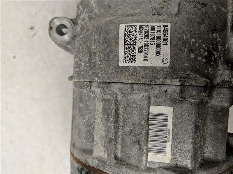 carina④ CHRYSLER PACIFICA Engine Timing Chaing Cover 3.6L 2021