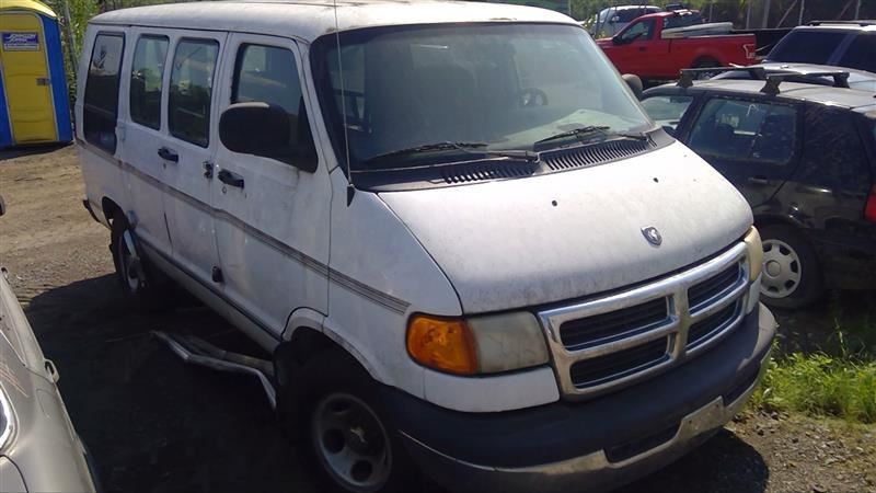 2001 DODGE Ram Van