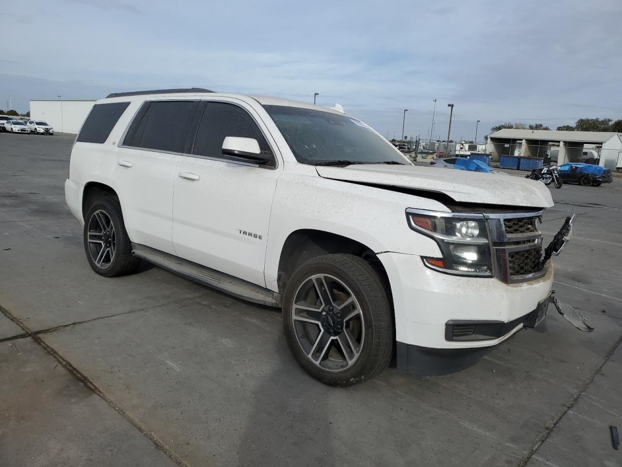 TAHOE 2015 Seat Rear 5200777 - Image 4