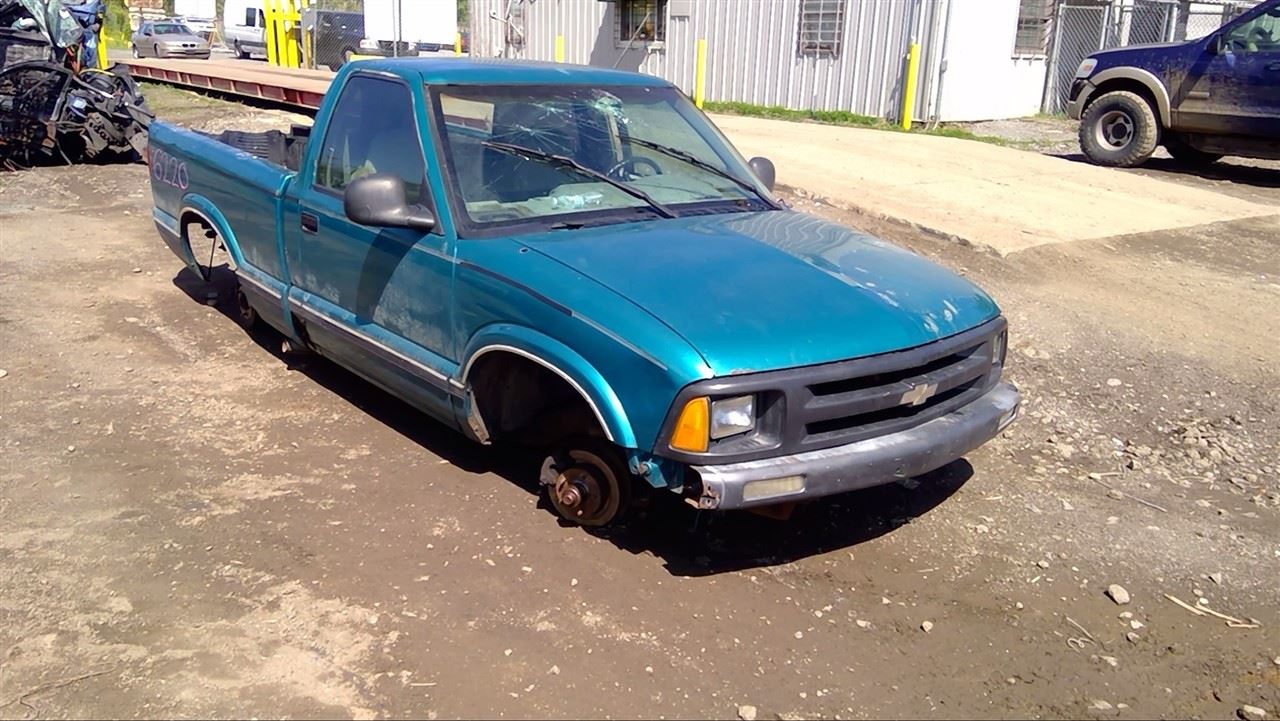 1995 CHEVROLET S-10 Pickup