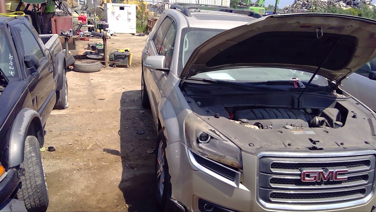 2013 GMC Acadia