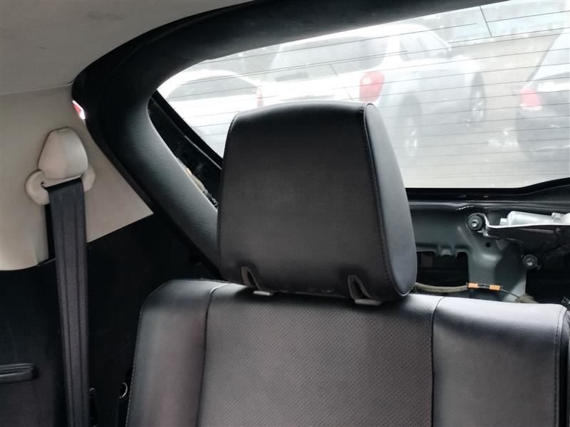 2010-2015 Mazda CX-9 Black Passenger Rear Seat Belt Assembly TDY1-57-730A75 OEM. - Image 1