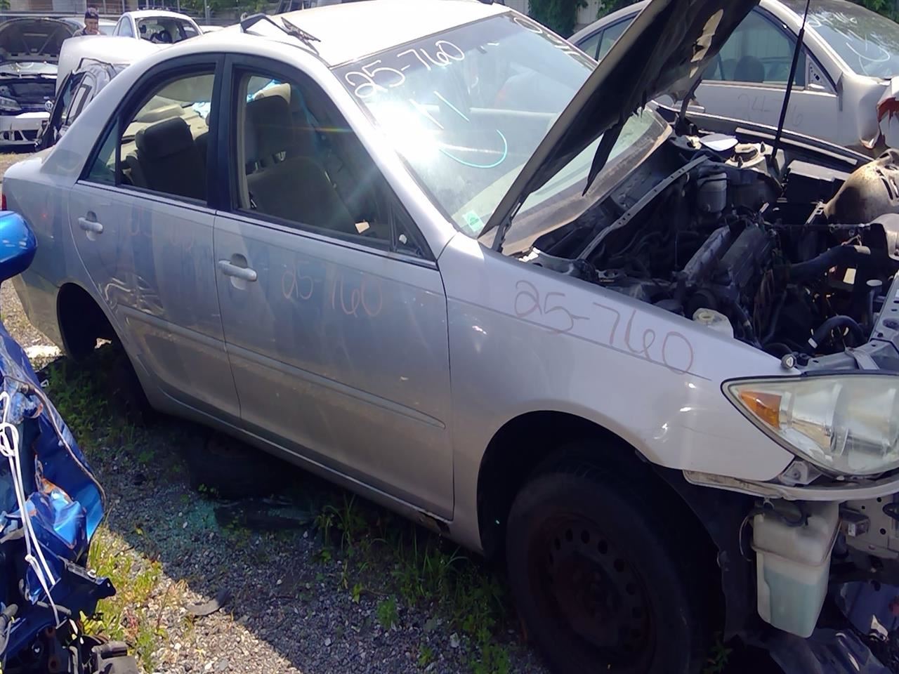2005 TOYOTA Camry