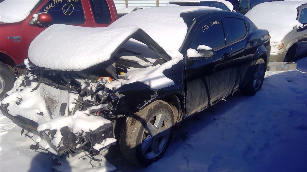 2013 DODGE Avenger