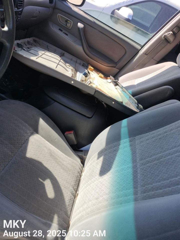 DASH WIRE HARNESS 2004 TOYOTA TUNDRA - Image 4