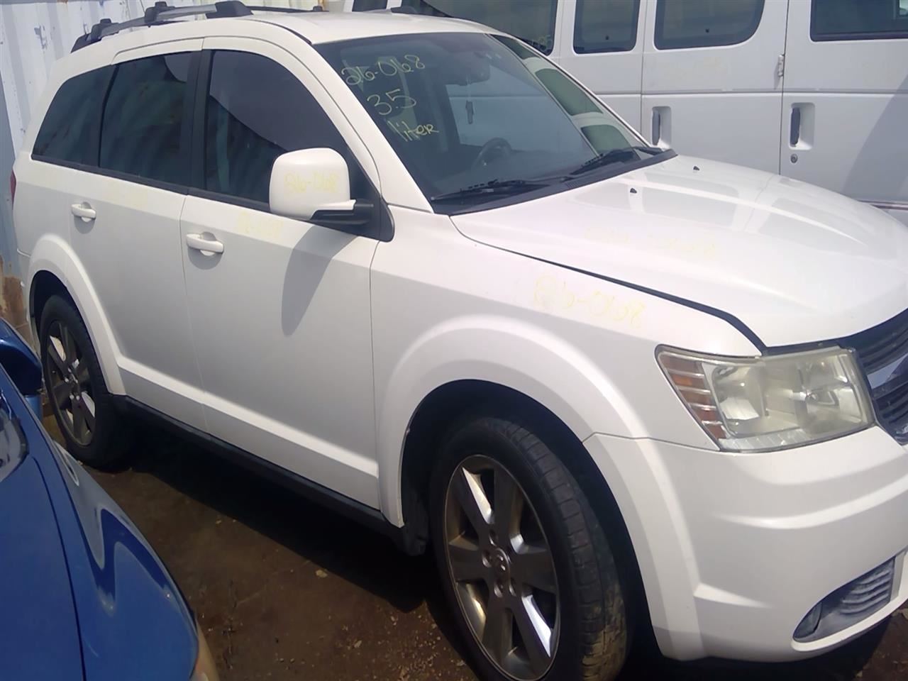 2010 DODGE Journey