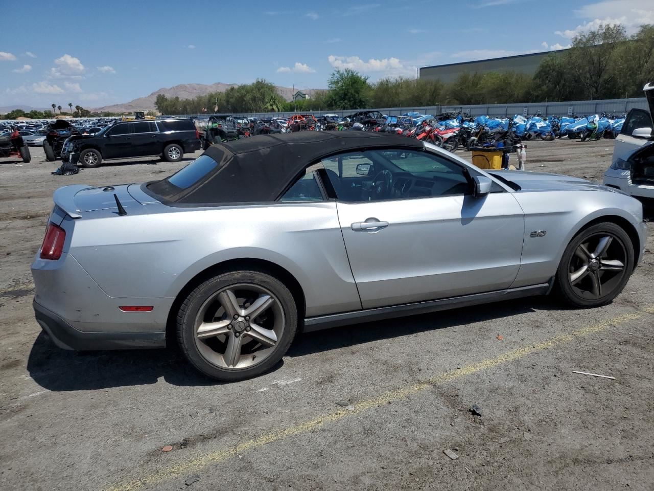 RIGHT FRONT LOWER CONTROL ARM OEM 11-14 FORD MUSTANG - Image 4