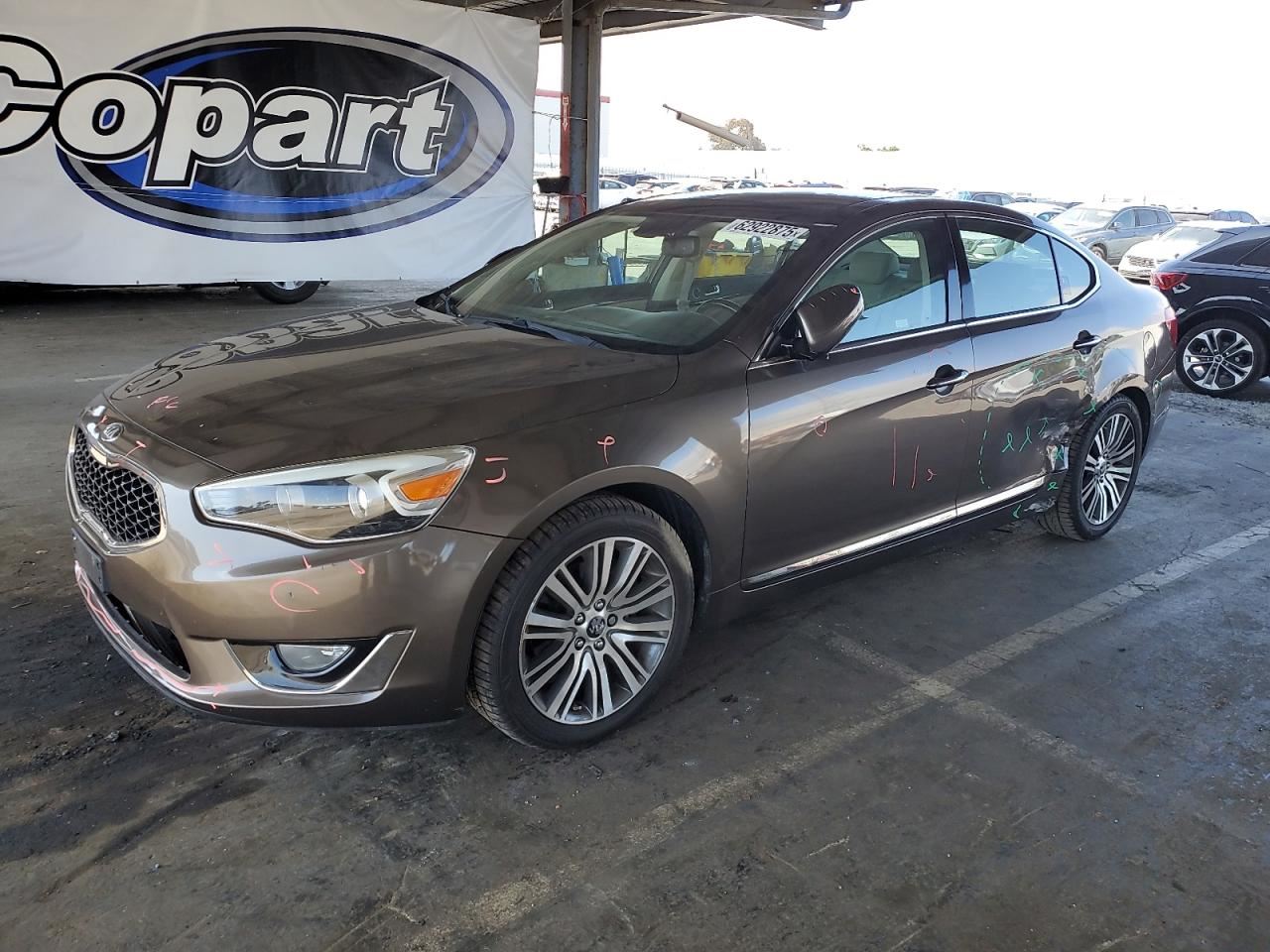 LEFT TAN REAR HEADREST OEM 2014 KIA CADENZA - Image 2