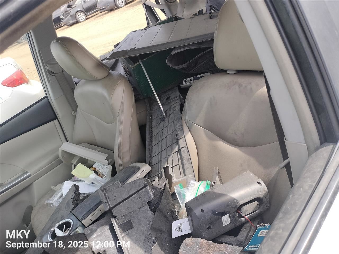 DASH WIRE HARNESS 8214647B40 2015 TOYOTA PRIUS V - Image 3