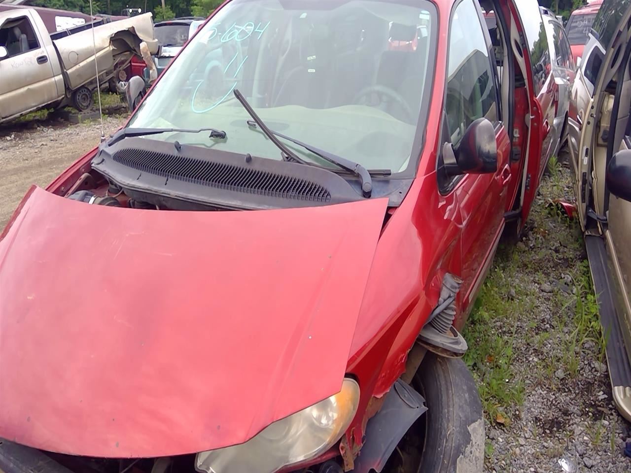 2005 CHRYSLER Town and Country