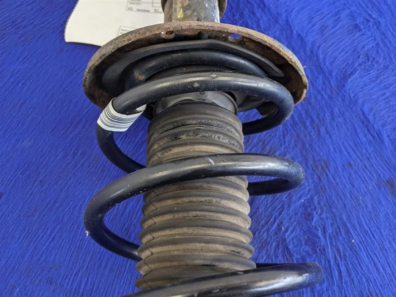 2010-2014 Chevrolet Camaro SS Front Left Driver Side Strut Assembly – Low Mileage OEM Take-Off