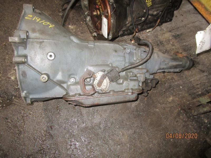 Used 1995 Ford F250 Transmission Transmission At, 4x2, C6, 8 351