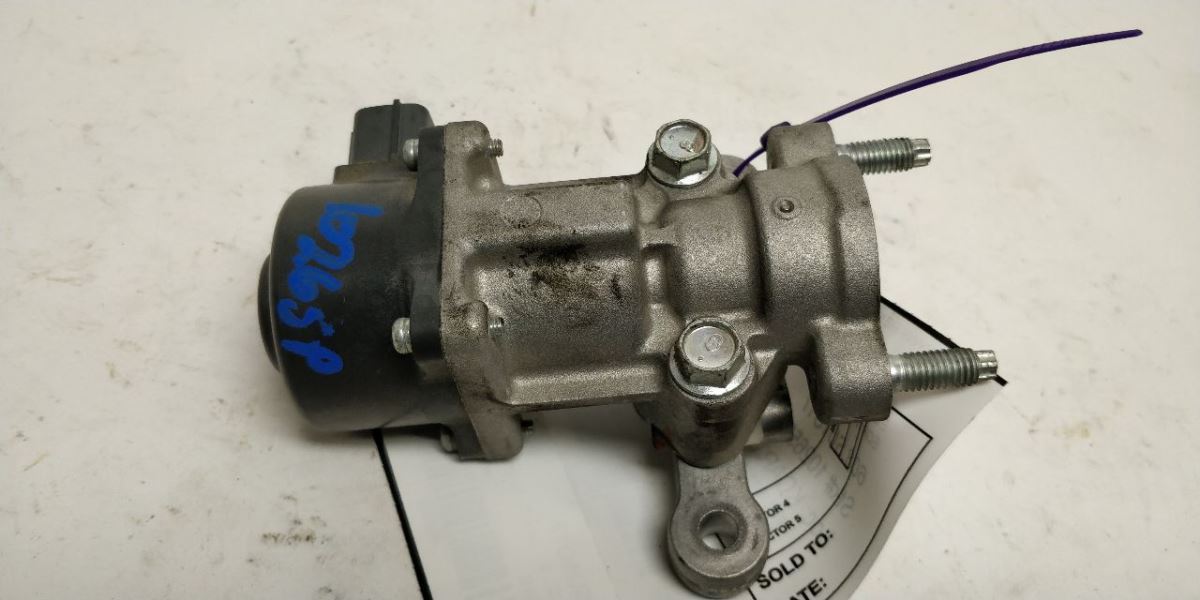 Benzeen 2017 SUBARU IMPREZA - Image 1