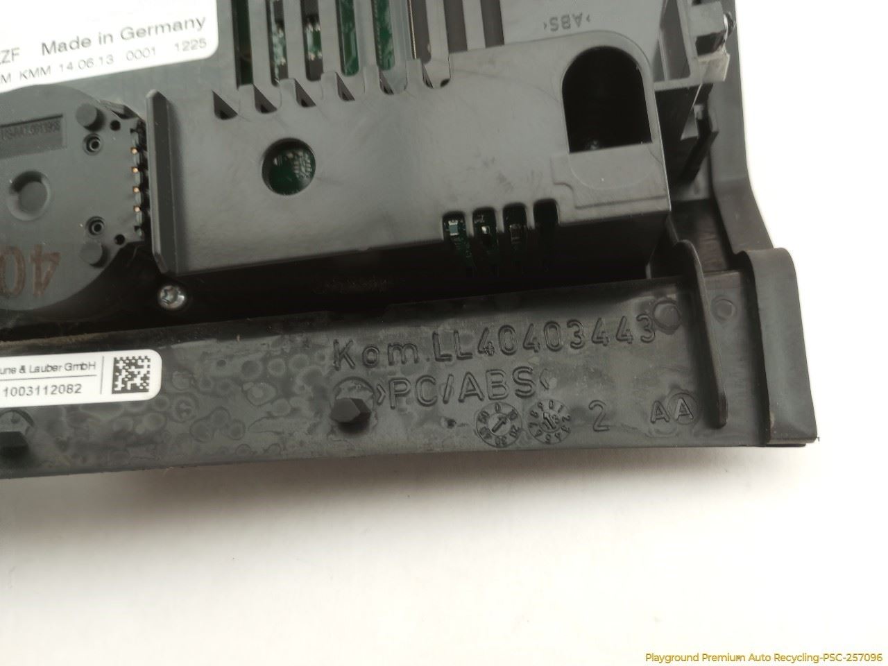Photo 12