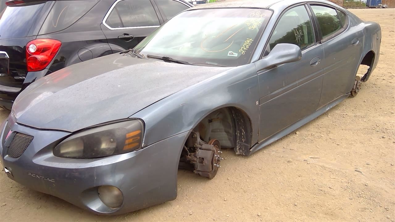 2006 PONTIAC Grand Prix