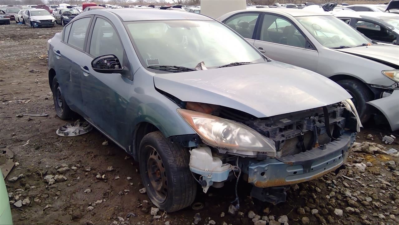 2010 MAZDA Mazda3