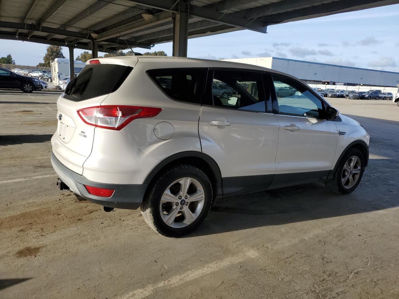 Passenger Right Axle Shaft Front 1.5L 4WD Fits 13-19 ESCAPE 5116989 - Image 3