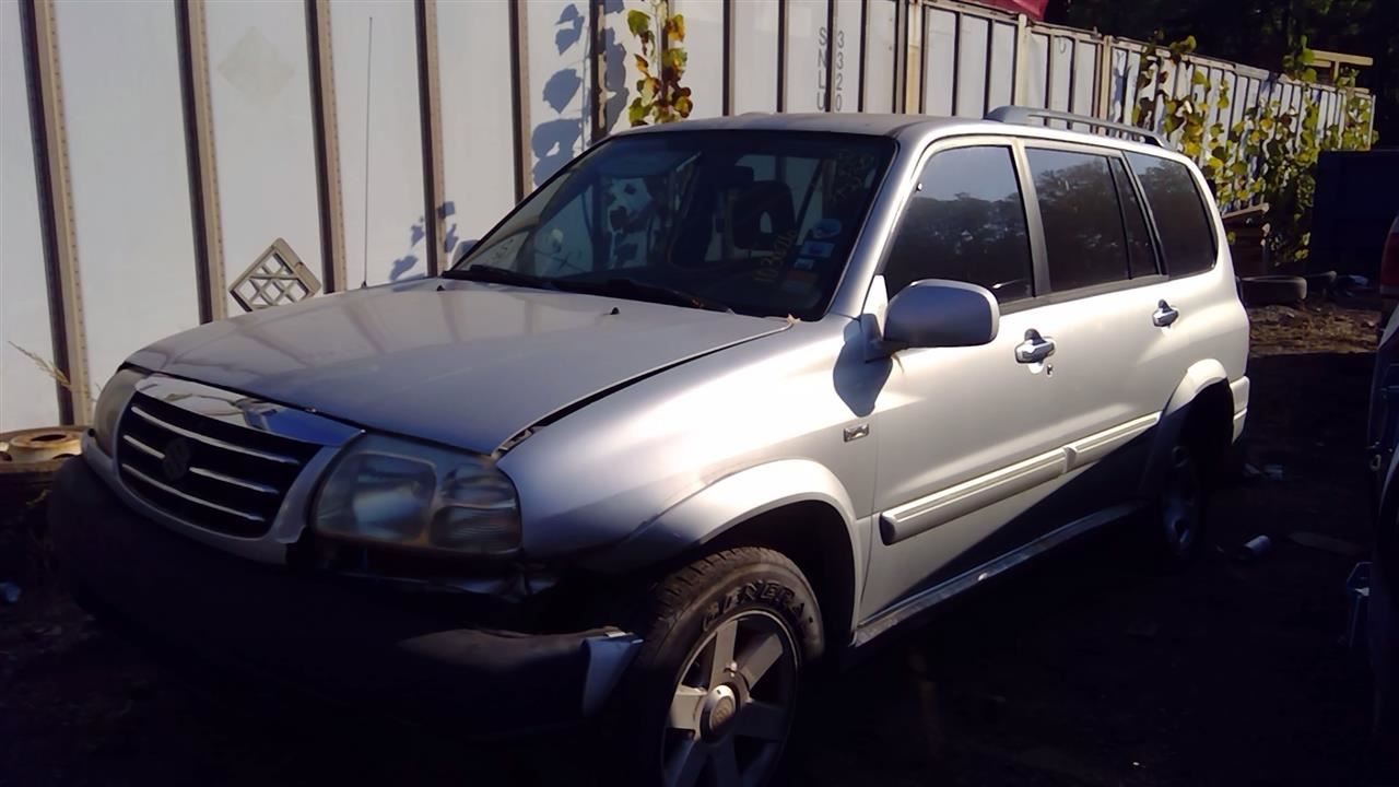 2003 SUZUKI XL7