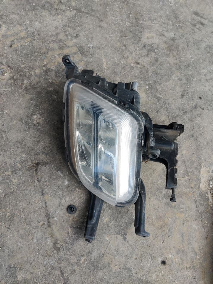 Driver Corner/Park Light Fog-driving Hybrid LED Fits 14-16 OPTIMA 6466305 - Image 2