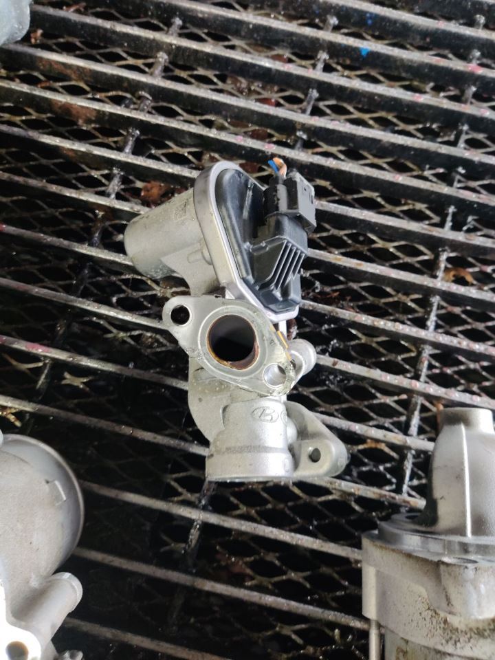 Benzeen OEM 2022 HYUNDAI KONA 1YR WRNTY - Image 1