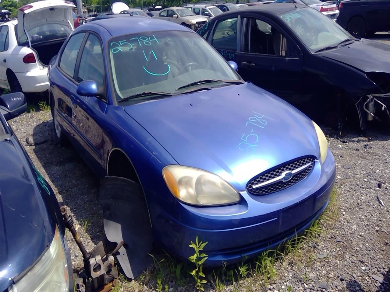2003 FORD Taurus