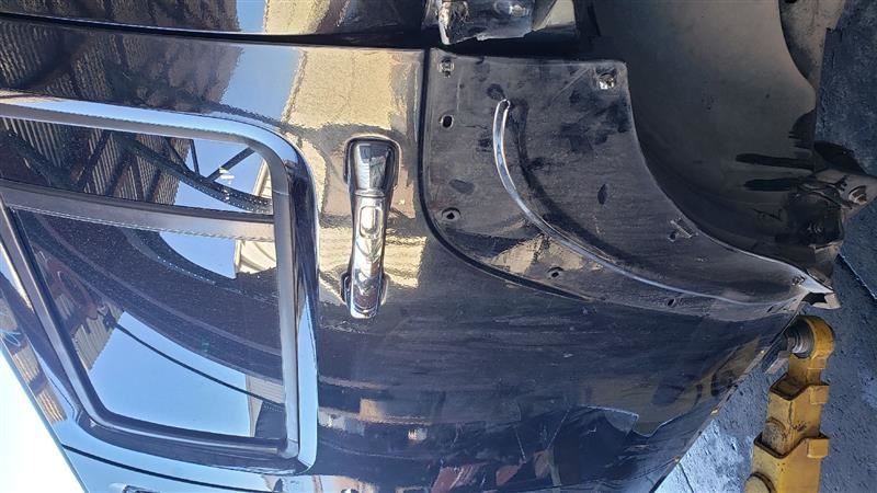 Black Driver Rear Door W O Child Safety Locks Pw Pl 000 Fits 06 10