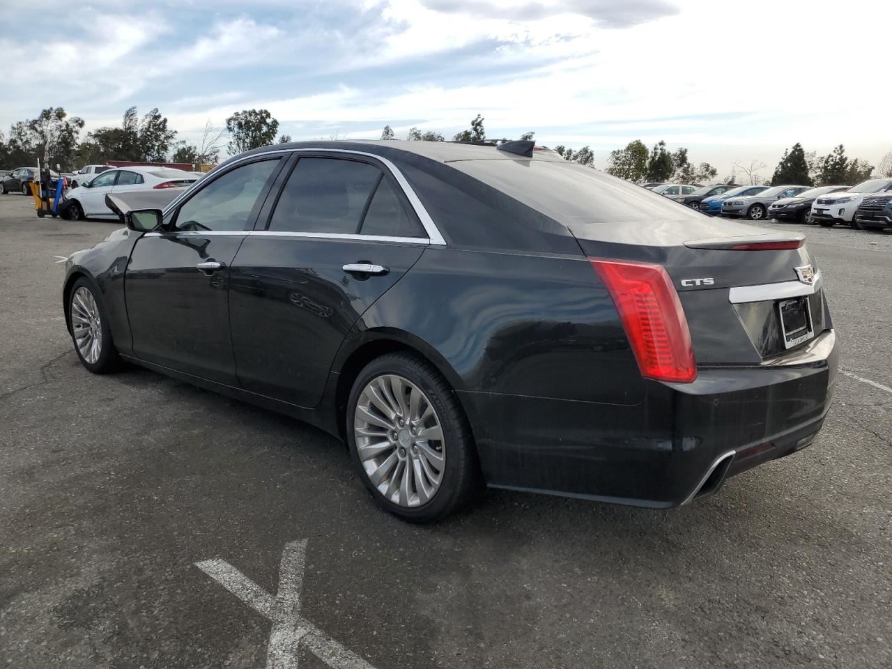 CTS 2015 Front Door Trim Panel 8010935 - Image 2