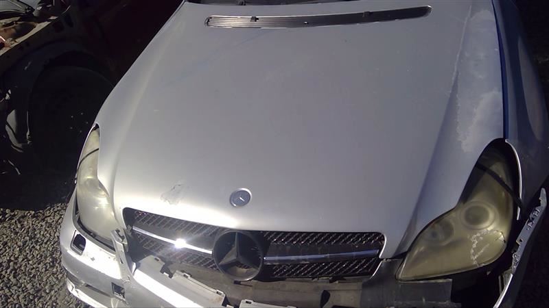 Benzeen   Left Rear Door Air Bag Only Fits 2006 Mercedes Benz CLS500 OEM - Image 1