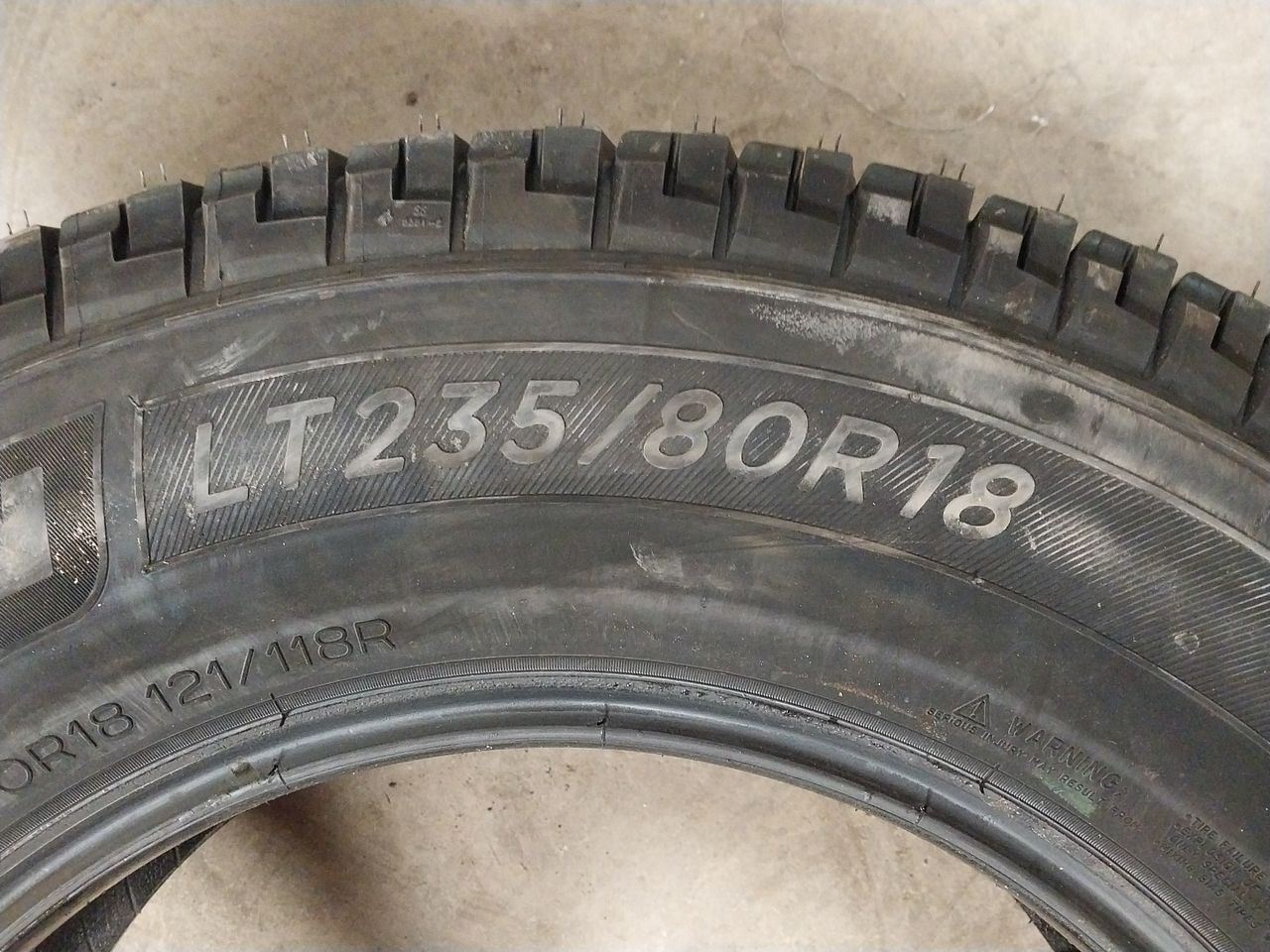 235/80 R18 Tire 12/32 Tread Depth Michelin Primacy XC 3088644 | eBay