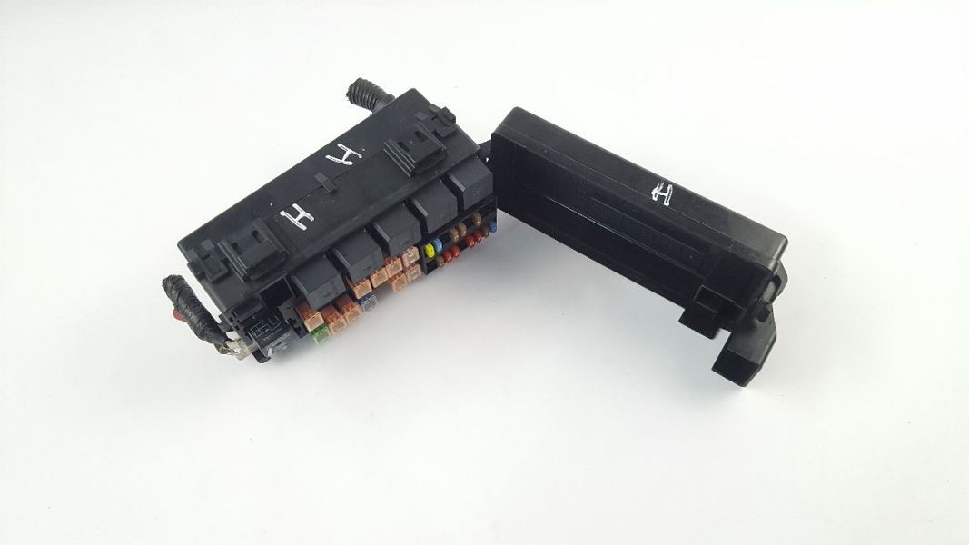 Wiring Diagram PDF: 2002 Thunderbird Fuse Box