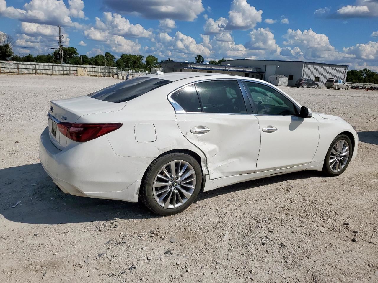 Q50 2015 Door Trim Panel Rear 8006653 - Image 3