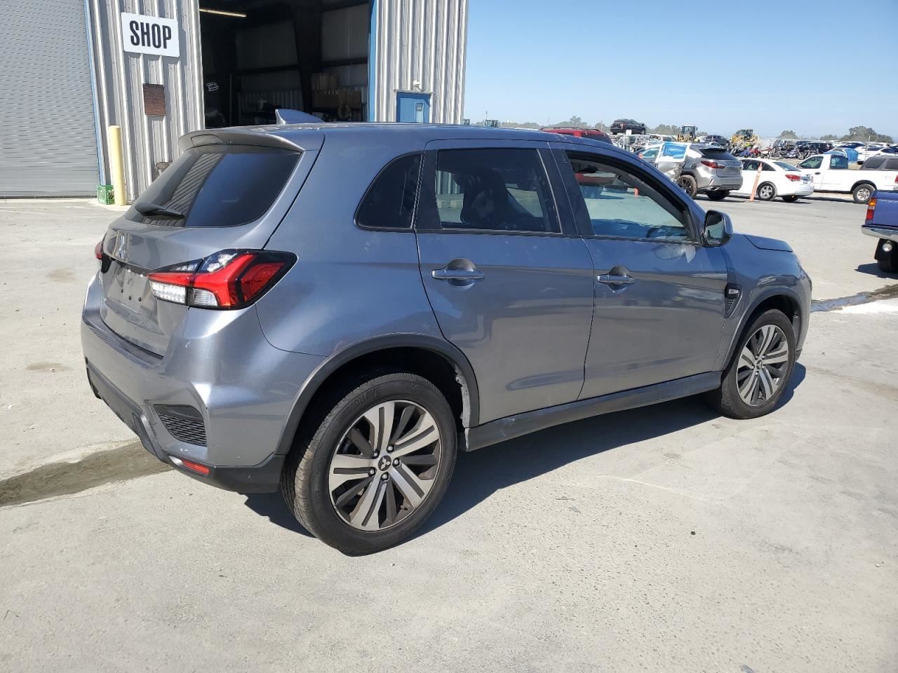 OUTLAN SP 2022 Engine Wire Harness 7397087 - Image 5