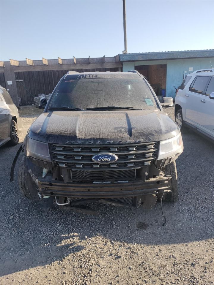 Benzeen 2016 Third Seat Station Wagon Van 5666812 - Image 1