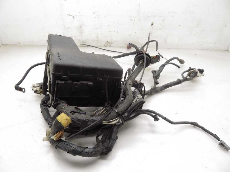 04 05 06 Toyota Tundra Engine Room Main Harness 82111-0C320 | eBay