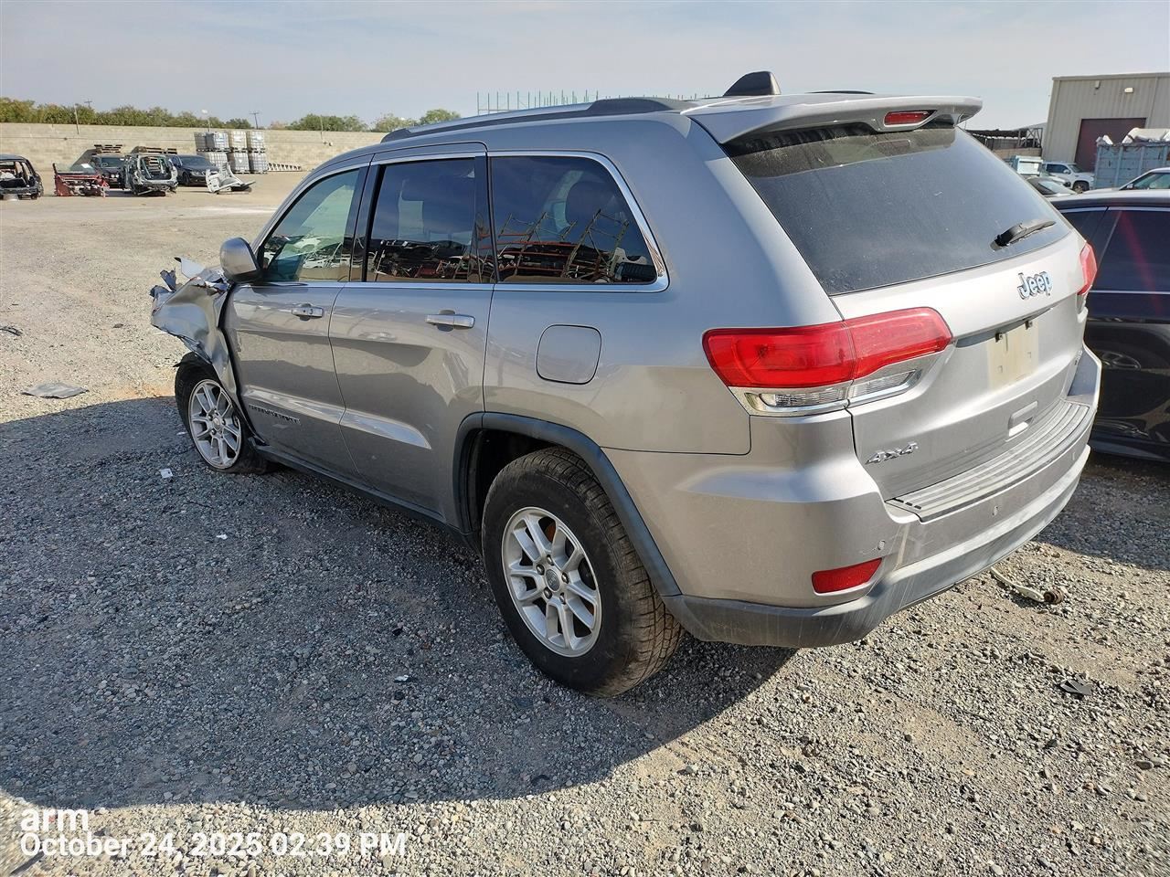 LEFT ROOF LUGGAGE RACK OEM 2016 JEEP GRANDCHER 55079173AL - Image 2