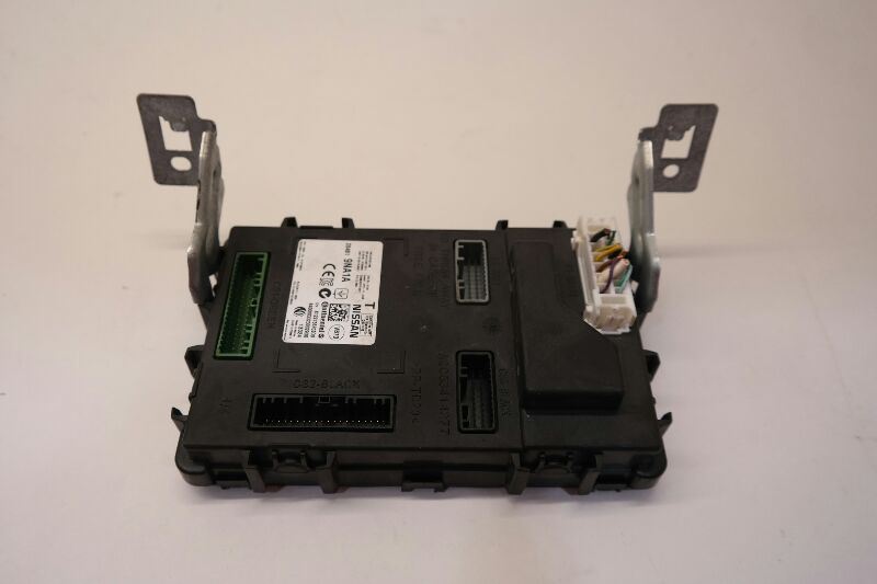 13-15-nissan-pathfinder-body-control-bcm-under-left-hand-dash-ebay