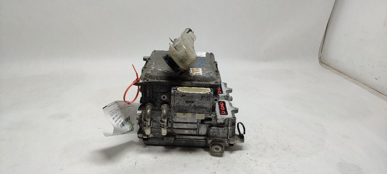 VOLTAGE CONVERTER/CONTROL MODULE DM58-7B012-AN 2013-2018 FORD C-MAX - Image 4