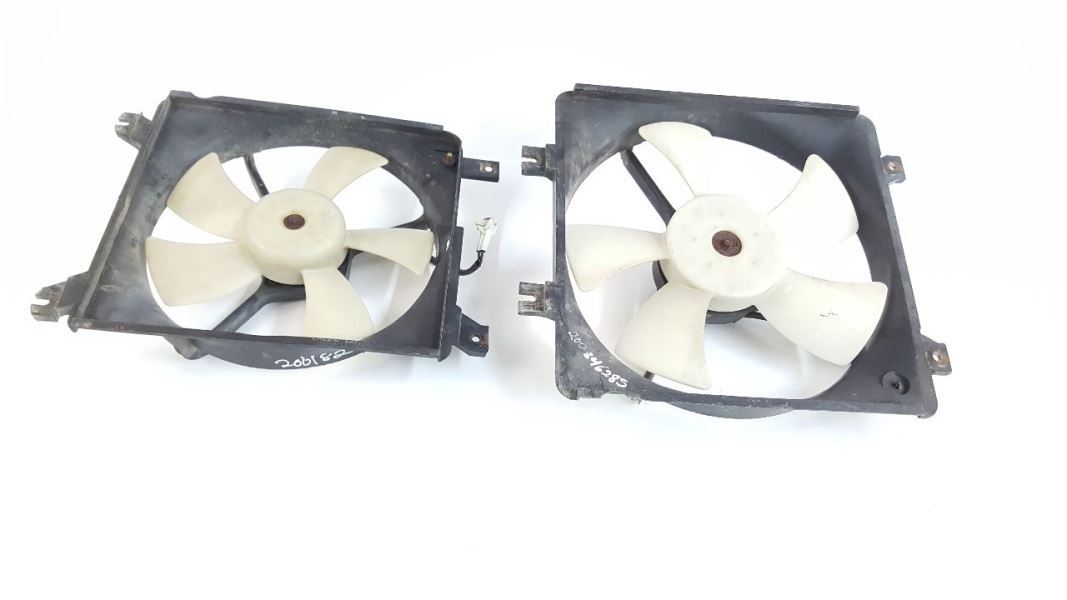 Pair of Radiator Fan Assemblies OEM 1990 1991 Mazda Miata MX-5 R346285