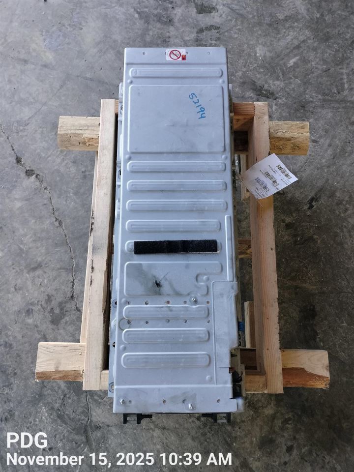 Benzeen BATTERY 2013 CHEVROLET MALIBU - Image 1