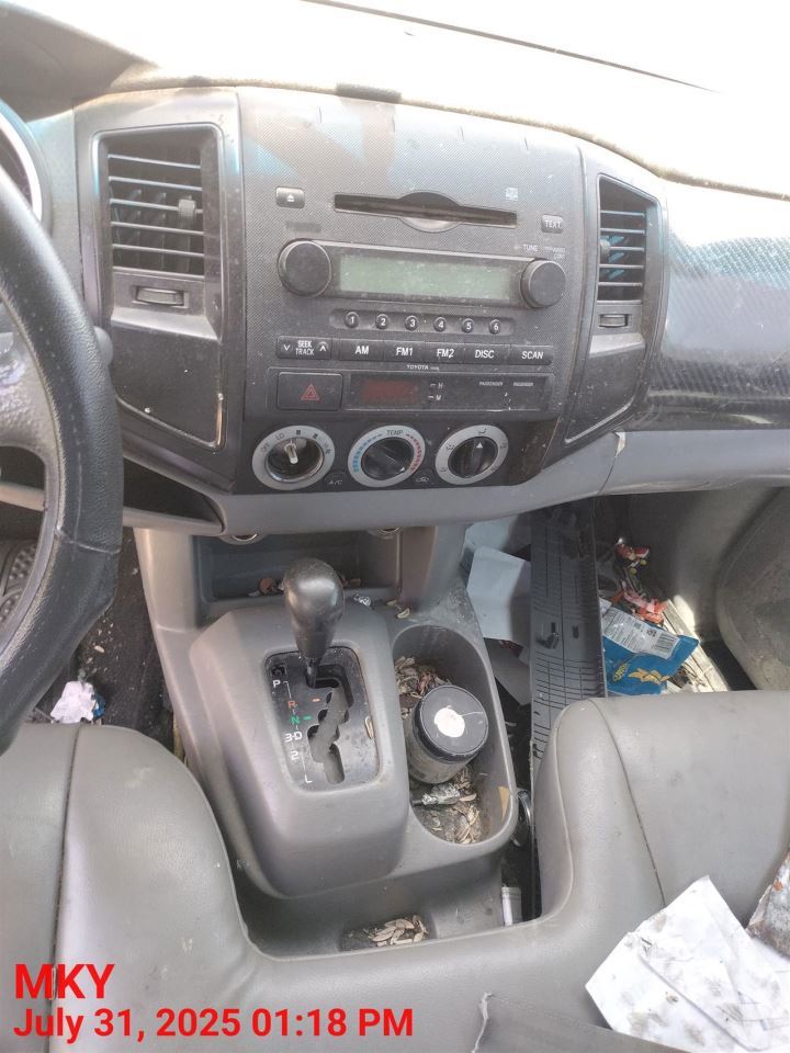 LEFT LOCK ACTUATOR OEM 2016 TOYOTA TACOMA 1YR WRNTY 6579004042 - Image 2