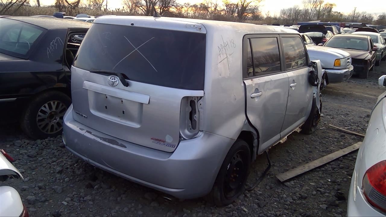 2009 TOYOTA Scion xB