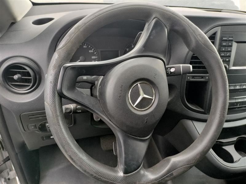 2016-2021   Mercedes Metris 6D1 4D2 White Right Front Door Assy 4477206700 OEM.   - Image 5