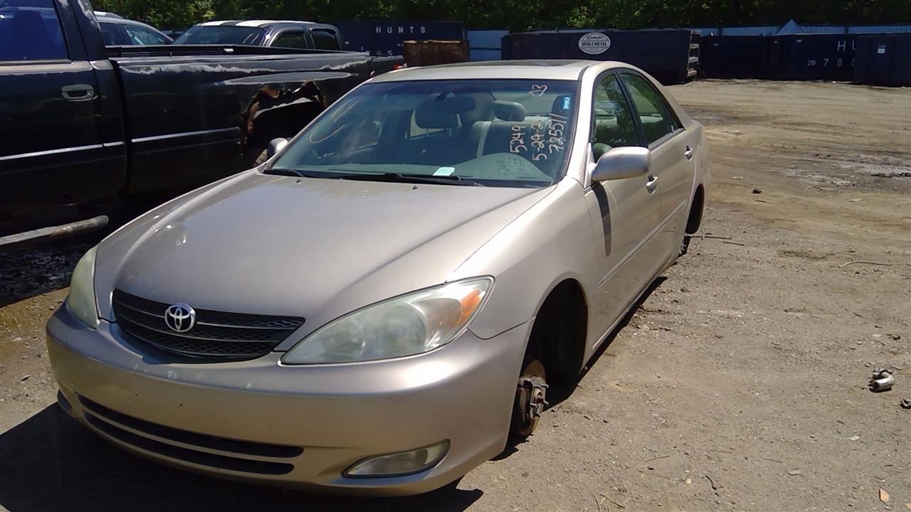 2003 TOYOTA Camry