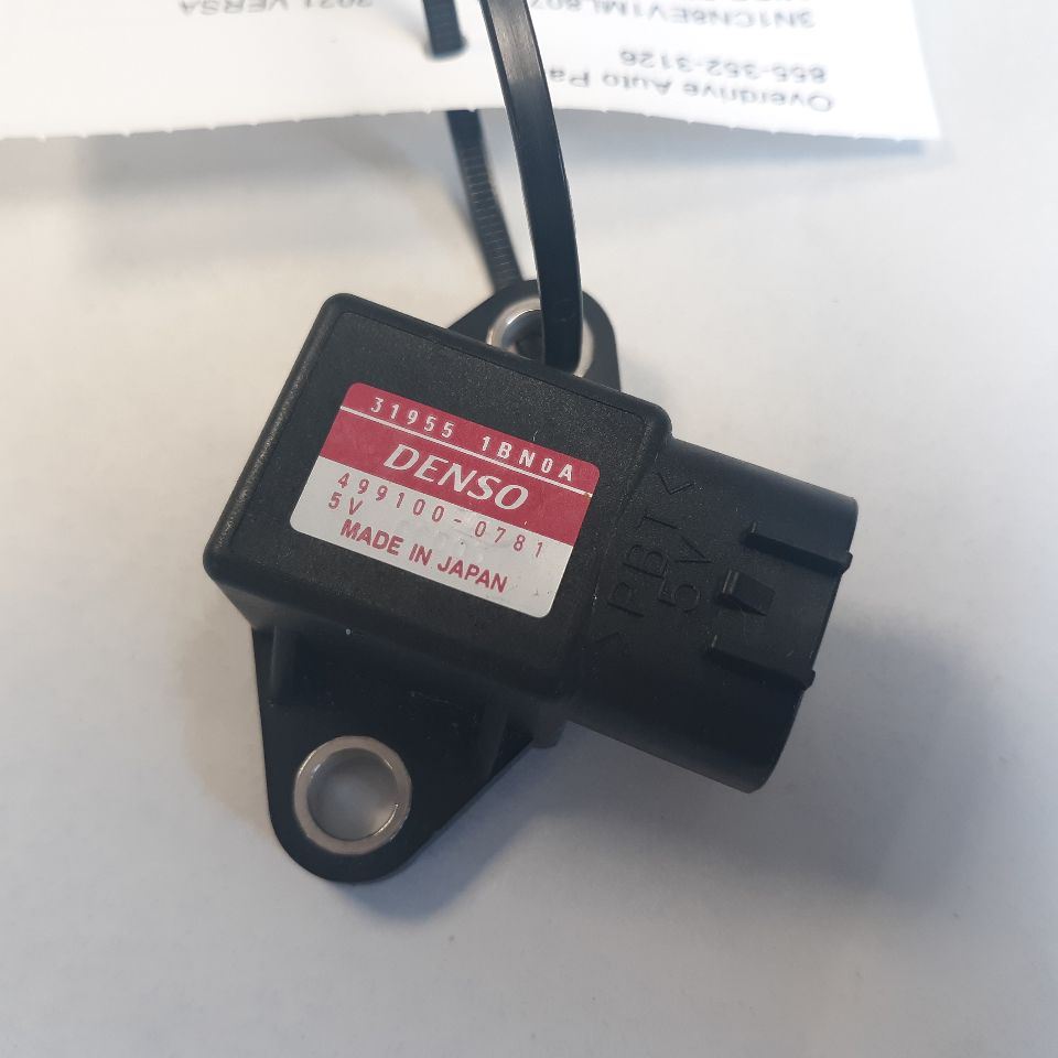 忘却バッテリー Nissan Versa YAW Rate Sensor {319551BN0A} 2023 2022 2021
