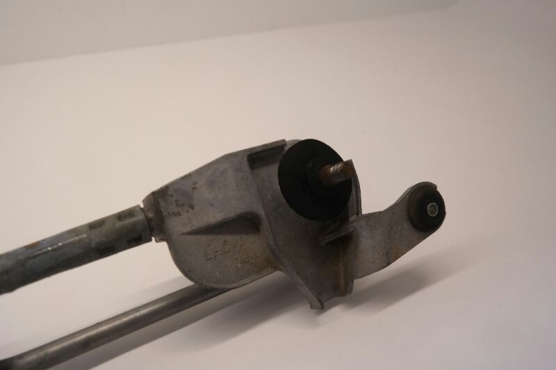 05 06 07 08 NISSAN FRONTIER WINDSHIELD WIPER MOTOR WITH TRANSMISSION