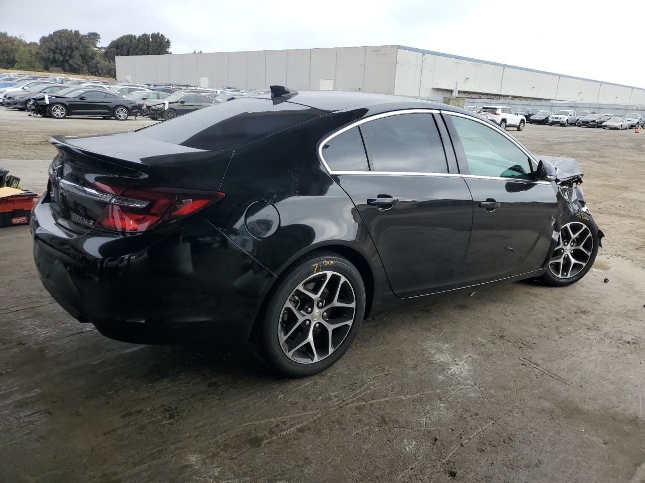 LEFT BLK REAR HEADREST OEM 2013 BUICK REGAL 22798286 - Image 4