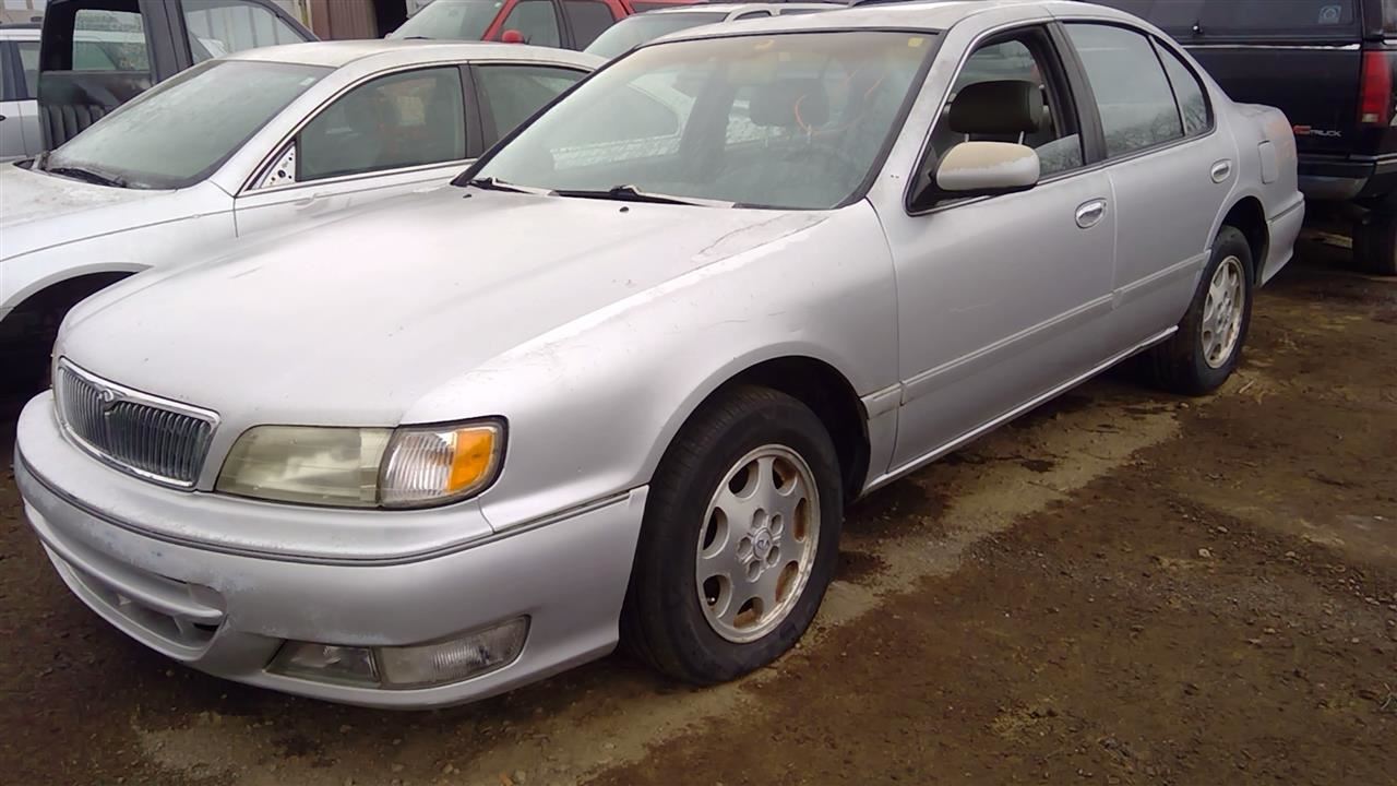 1999 INFINITI I30