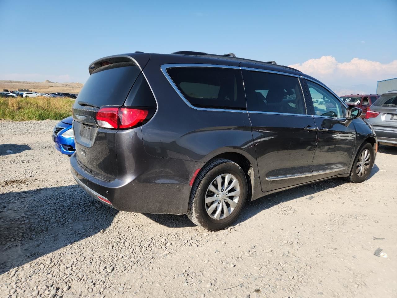 EGR OEM 2017 CHRYSLER PACIFICA 1YR WRNTY - Image 4