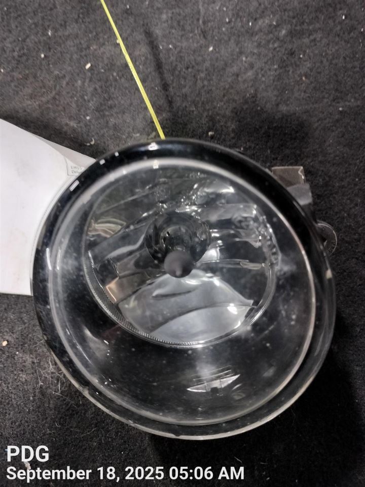 Passenger Corner/Park Light Fog-driving Halogen Fits 11-17 BMW X3 5976535 - Image 2