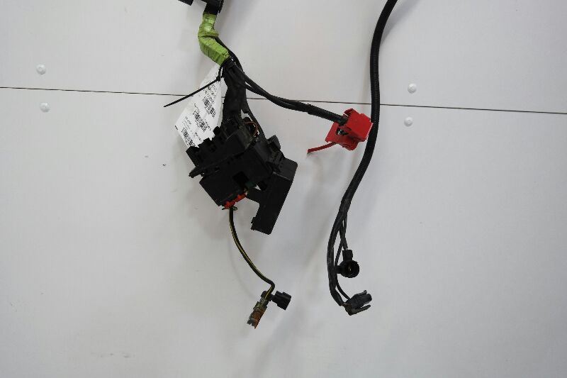 00-02 FORD ESCORT Fuse Box Engine Sedan | eBay